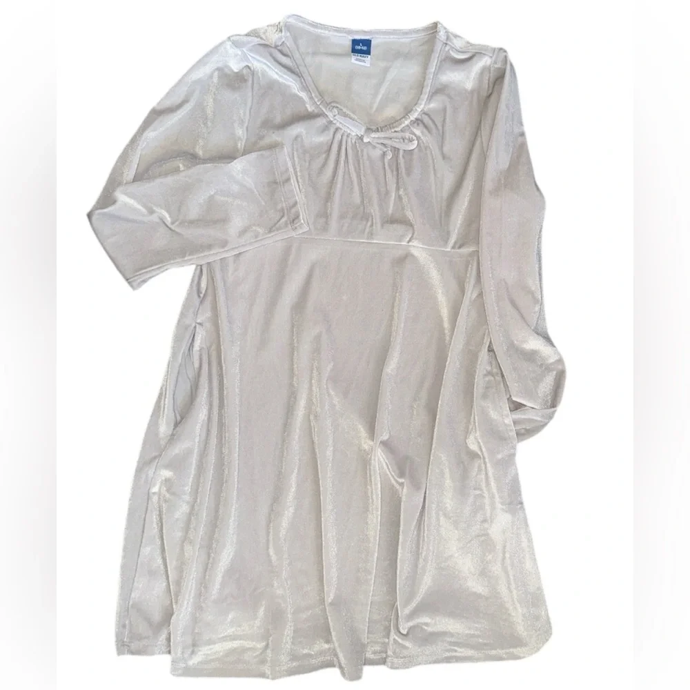 Girls Old Navy silver velvet dress. Size 10/12 NEW WITH TAGS